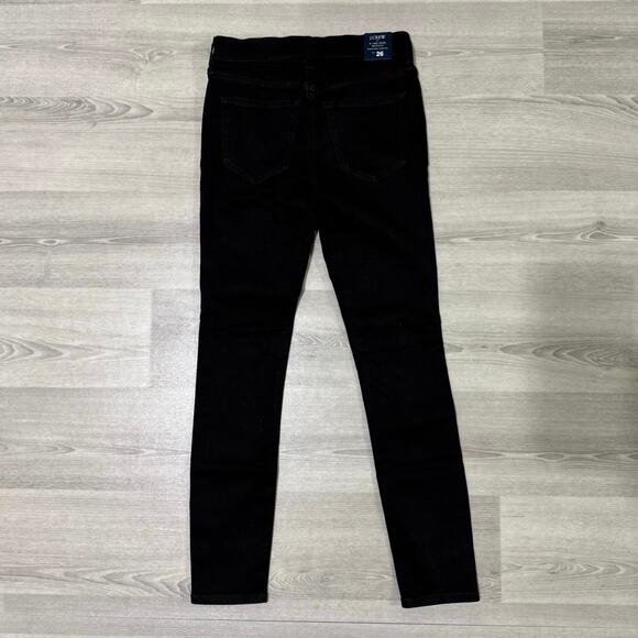 NWT J. Crew 8" Mid-Rise Black Skinny Jean in Signature Stretch Size 26 - Picture 3 of 6